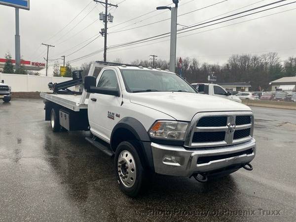 2017 Ram 5500 SLT 2dr 4wd HEMI ROLL BACK ALUMINUM FLATBED Tow for sale in south amboy, NJ – photo 2