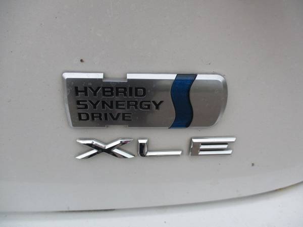 2014 Toyota Avalon Hybrid - - by dealer - vehicle for sale in Phoenix, AZ – photo 5