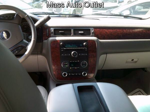 2007 Chevrolet Avalanche 4WD Crew Cab 130 LS for sale in Worcester, MA – photo 7