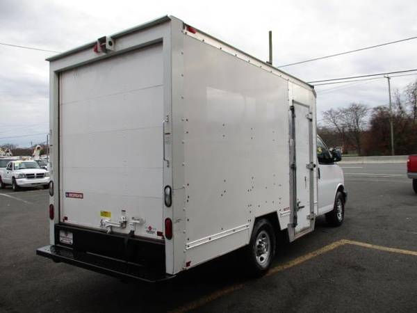 2014 Chevrolet Express Commercial Cutaway 3500 * 14 CUBE VAN, SIDE... for sale in south amboy, MN – photo 3