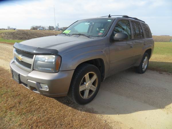 2006 GMC ENVOY, 4X4, 132K - cars & trucks - by dealer - vehicle... for sale in Wells, MN – photo 9