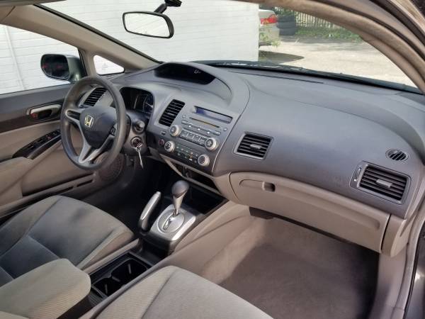 2010 Honda Civic LX Automatic for sale in Hyattsville, District Of Columbia – photo 11