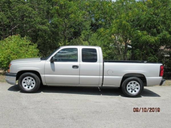 2007 Chevrolet Silverado 1500 Classic 2WD Ext Cab 143.5" Work Truck for sale in Cleburne, TX – photo 3
