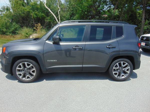 2018 Jeep Renegade Latitude - cars & trucks - by dealer - vehicle... for sale in Midlothian, IL – photo 2