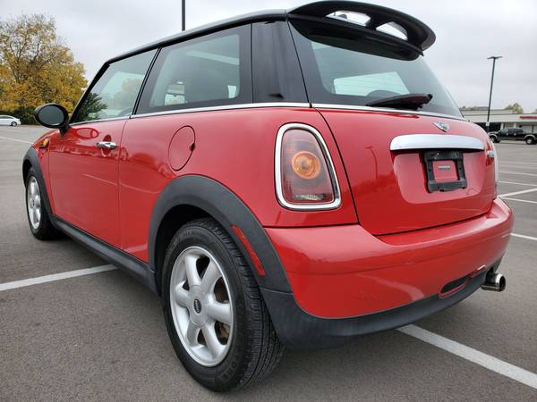 2009 Mini Cooper - cars & trucks - by owner - vehicle automotive sale for sale in Richmond, IN – photo 3