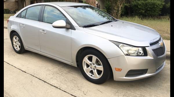 Selling 2011 Chevrolet Cruze LT It’s running very nice cold A/C for sale in Garland, TX – photo 4