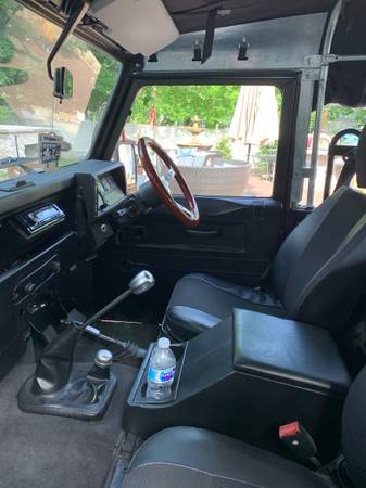 land rover defender - cars & trucks - by owner - vehicle automotive... for sale in Lynnfield, MA – photo 4