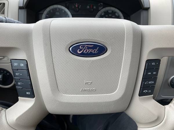 2009 FORD ESCAPE HYBRID 4WD ONLY 83K MILES EXTRA CLEAN 40MPG - cars... for sale in Halethorpe, MD – photo 23