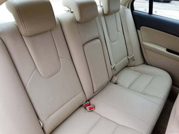 2010 Ford Fusion SEL - SPECIAL Red Low Miles Moonroof Leather for sale in New Castle, PA – photo 9