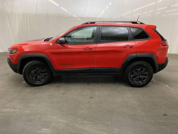 2019 Jeep Cherokee 4x4 4WD Trailhawk Elite SUV - - by for sale in Portland, OR – photo 6