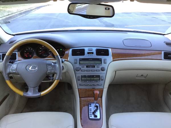 2005 Lexus ES330 LOADED! Super Nice! - - by dealer for sale in Charlotte, NC – photo 15