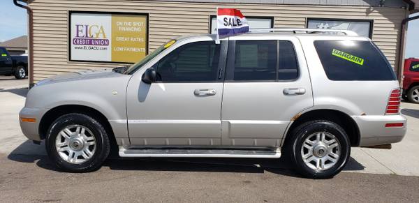 **LEATHER**2003 Mercury Mountaineer 4dr 114 WB Convenience w4.6L AWD for sale in Chesaning, MI – photo 5