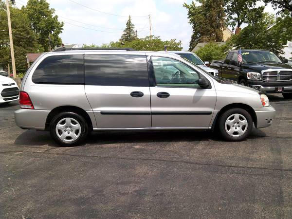 2006 Ford Freestar SE 4dr Mini Van LOWMILES for sale in TROY, OH – photo 4