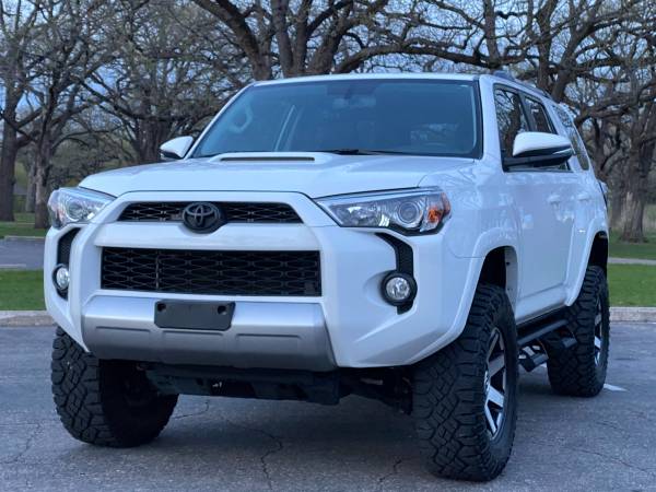 2018 TOYOTA 4RUNNER TRD OFF ROAD PREMIUM 4X4 - - by for sale in Shakopee, MN – photo 5