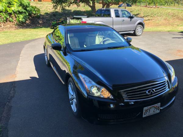 Gorgeous Infiniti G37 Conv - cars & trucks - by owner - vehicle... for sale in Captain Cook, HI – photo 2