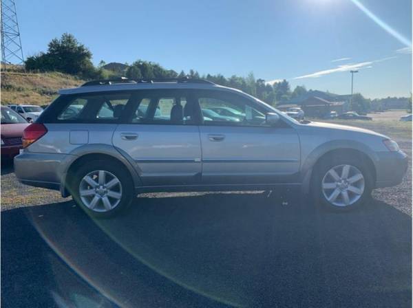 2006 Subaru Outback 2.5i Limited Wagon 4D for sale in Moscow, WA – photo 2