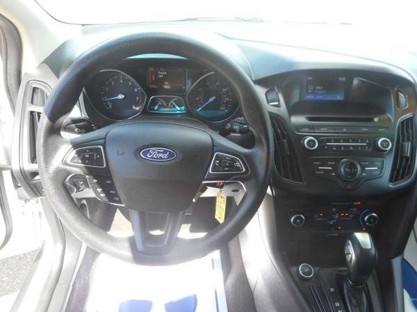2015 FORD FOCUS SE ONLY 73k miles......MPG 27/37.....CERTIFIED PRE-OWN for sale in Anderson, CA – photo 9