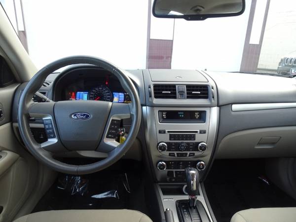 2011 Ford Fusion Hybrid FWD - cars & trucks - by dealer - vehicle... for sale in Waterloo, WI – photo 21