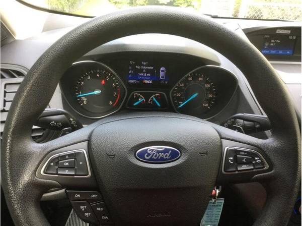 2017 Ford Escape SE 2.0L EcoBoost*CERTIFIED PRE OWNED!*COME SEE US!* for sale in Hickory, NC – photo 20