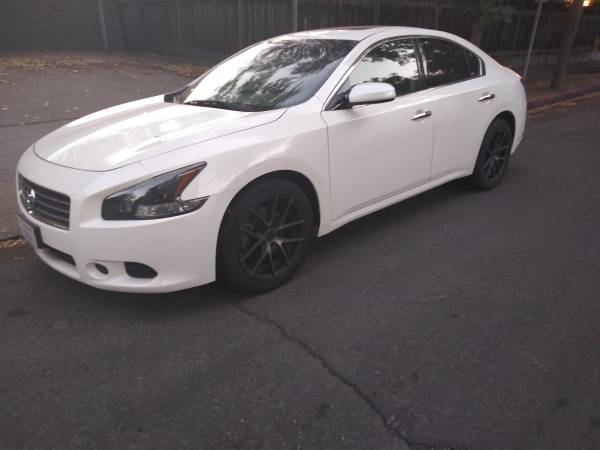 2010 Nissan Maxima! Clean Title! Excellent car!!! Must See!!! for sale in Modesto, CA – photo 5