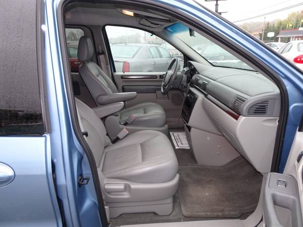2007 Ford Freestar SEL, Wow! Immaculate Condition + 3 months Warranty for sale in Roanoke, VA – photo 13