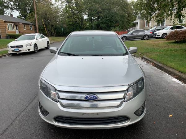 2011 Ford Fusion SE auto 4 cyl 172k miles runs looks great for sale in Bridgeport, CT – photo 2