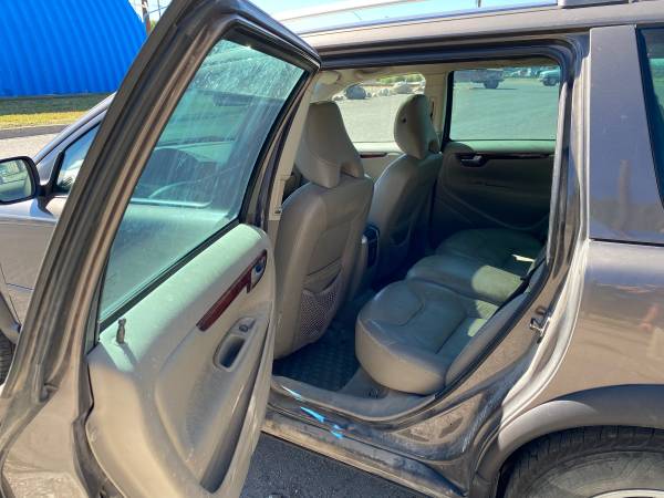 2006 Volvo XC70 AWD, 2.5L Turbo Heated Leather Sunroof 2Sets of... for sale in LIVINGSTON, MT – photo 14