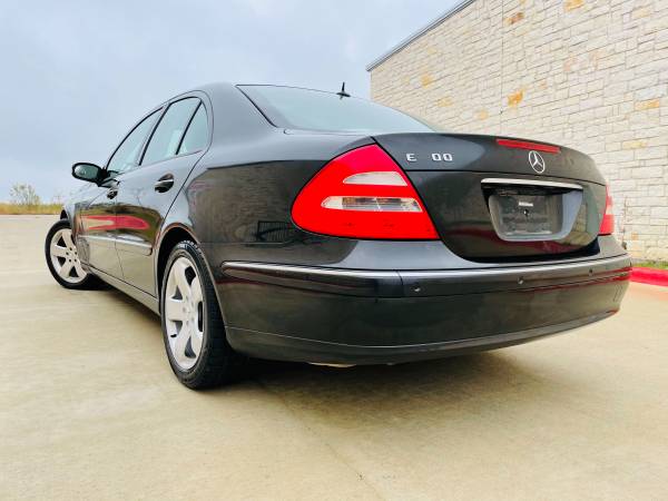 2006 Mercedes Benz E 500 - cars & trucks - by owner - vehicle... for sale in Austin, TX – photo 4