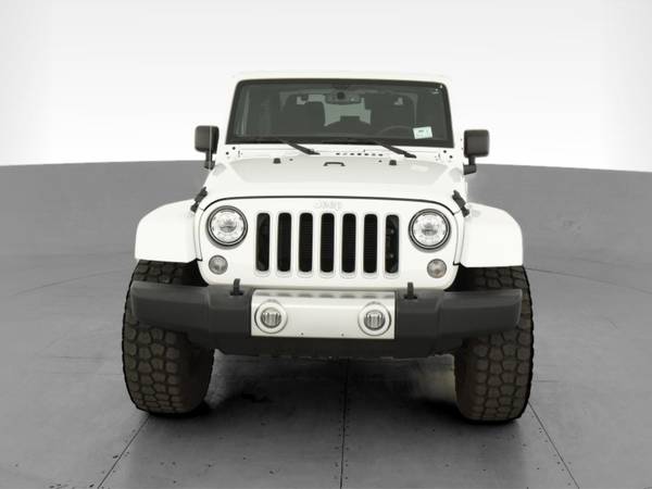 2018 Jeep Wrangler Sahara (JK) Sport Utility 2D suv White - FINANCE... for sale in Terre Haute, IN – photo 17