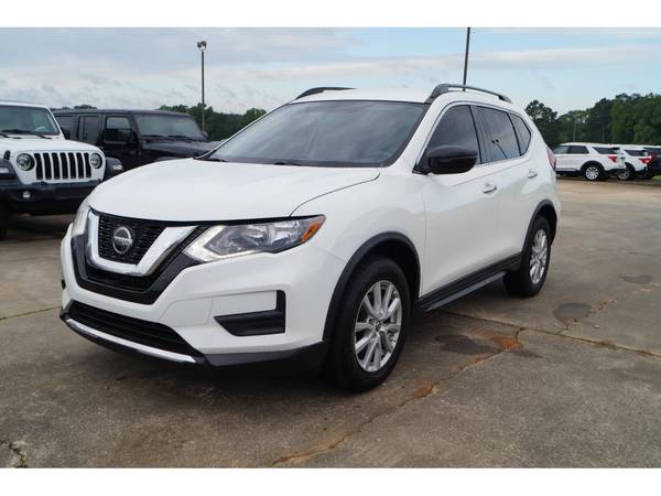 2018 Nissan Rogue SV - - by dealer - vehicle for sale in Forest, MS – photo 2