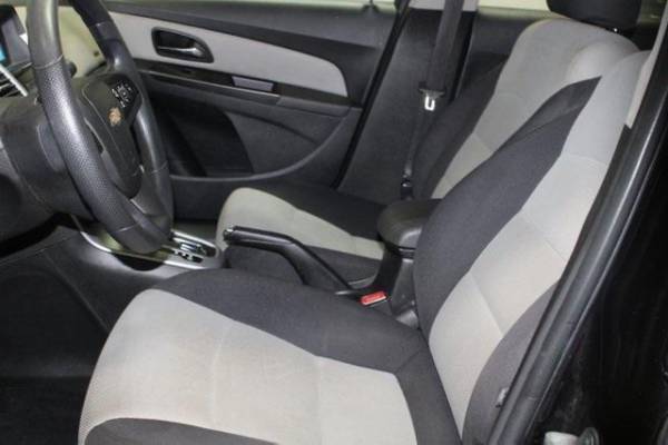 2014 CHEVROLET CRUZE Sedan LS (Automatic) - - by for sale in Massillon, OH – photo 7