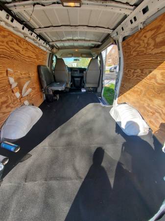 2009 chevy express cargo van for sale in Ozone Park, NY – photo 8