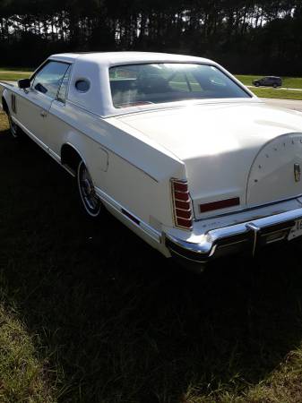 1979 Lincoln Continental Mark V 27,800 miles for sale in Mount Olive, MS – photo 3