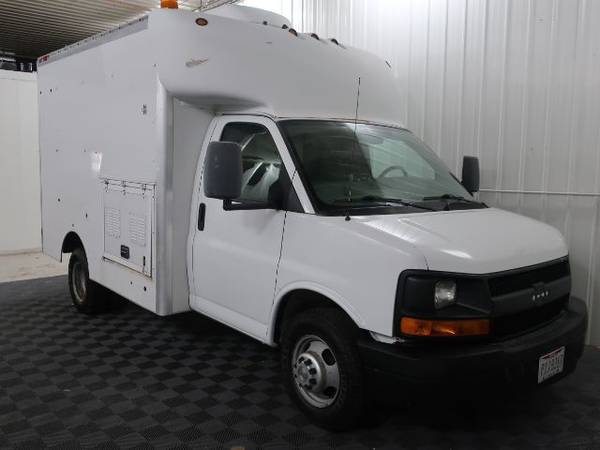 2007 Chevrolet Express G3500 Cargo Box Truck - cars & trucks - by... for sale in Caledonia, MI – photo 19