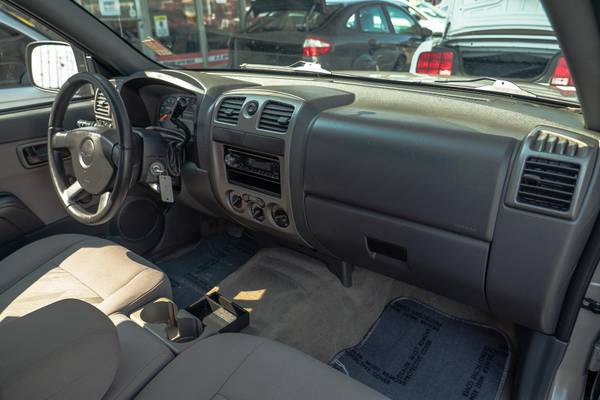 2004 CHEVY COLORADO EXTENDED CAB *JUST $500 DOWN @ HYLAND AUTO... for sale in Springfield, OR – photo 6