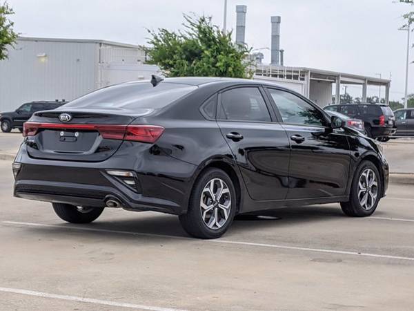 2019 Kia Forte LXS SKU: KE014490 Sedan - - by dealer for sale in Corpus Christi, TX – photo 6
