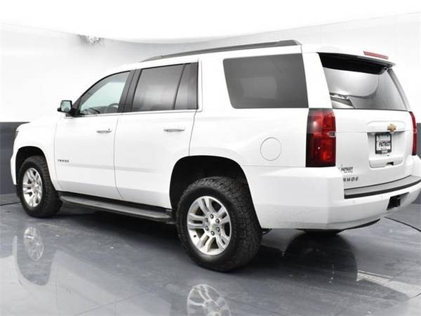 2019 Chevrolet Tahoe LS - SUV - - by dealer - vehicle for sale in Ardmore, TX – photo 3