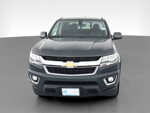 2017 Chevy Chevrolet Colorado Crew Cab LT Pickup 4D 6 ft pickup Gray... for sale in Detroit, MI – photo 17