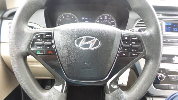 2015 Hyundai Sonata SE - - by dealer - vehicle for sale in Upper Marlboro, District Of Columbia – photo 16