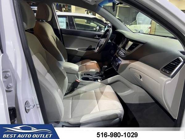 2018 Hyundai Tucson SEL FWD Wagon - cars & trucks - by dealer -... for sale in Floral Park, NY – photo 11