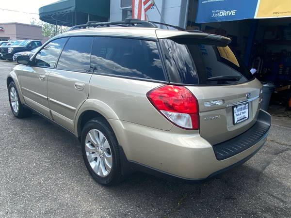 2009 SUBARU OUTBACK 2 5L LIMITED AWD - - by dealer for sale in Virginia Beach, VA – photo 4