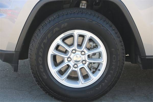 2020 Jeep Grand Cherokee Laredo - Lower Price - cars & trucks - by... for sale in Seaside, CA – photo 12