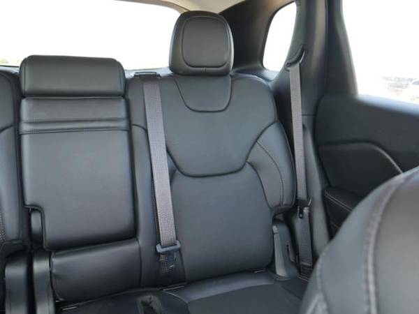 2019 Jeep Cherokee Overland for sale in Hudson, WI – photo 22