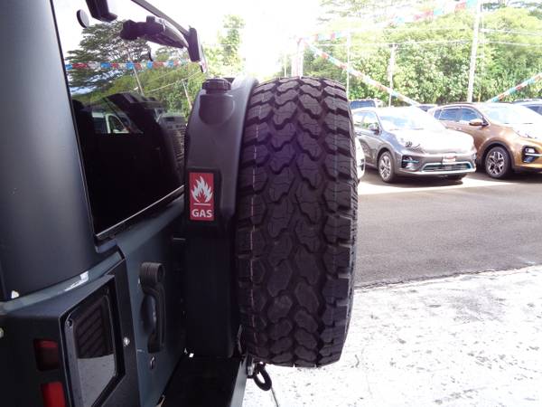 2015 Jeep Wrangler Unlimited Rubicon - - by dealer for sale in Hilo, HI – photo 7