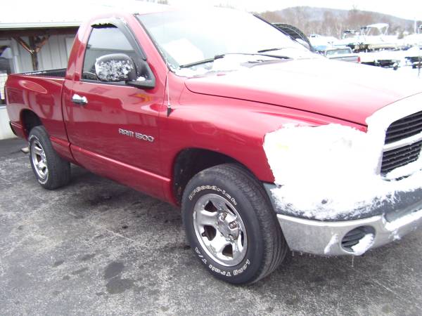 06 Dodge 1500 short bed - cars & trucks - by dealer - vehicle... for sale in albany ky, TN – photo 2