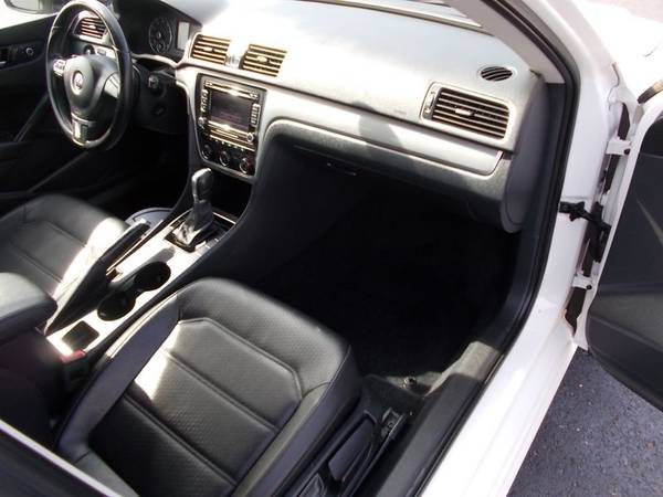 2015 Volkswagen Passat 1 8T Limited Edition for sale in Shelbyville, AL – photo 20