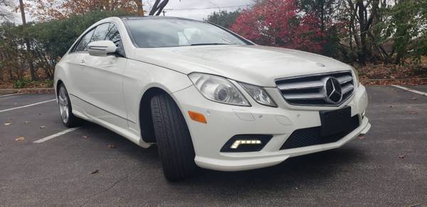 2010 Mercedes-Benz E 550 - cars & trucks - by dealer - vehicle... for sale in Westbury , NY – photo 8