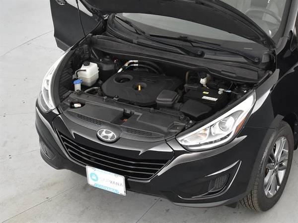 2015 Hyundai Tucson GLS Sport Utility 4D suv Black - FINANCE ONLINE for sale in Detroit, MI – photo 4