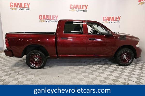 2016 Ram 1500 Express pickup Delmonico Red Pearlcoat for sale in Brook Park, OH – photo 14