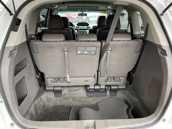 2012 Honda Odyssey Exl - - by dealer - vehicle for sale in Albany, NY – photo 11